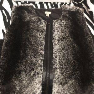 Vintage unisex faux fur vest